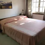 公寓 Bilocale Bouganville 80 Mt 波尔图塔韦尔纳