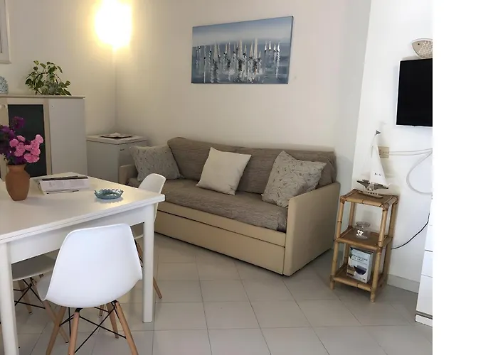 Bilocale Bouganville 80 Mt Daire