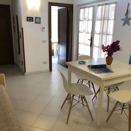 Bilocale Bouganville 80 Mt شقة بورتو رافتى